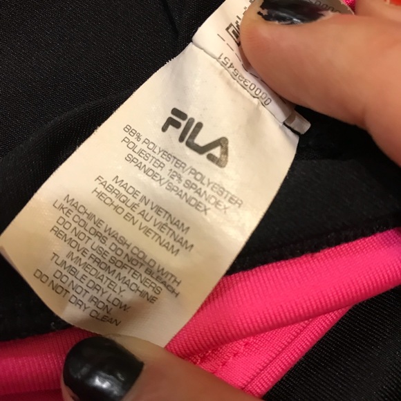 FILA Work Out Leggings Like new! - Picture 6 of 8